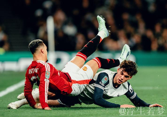 曼联1亿先生西甲强势爆发：3场3球，重生离不开稳定管理